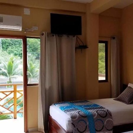 Hotel Soberao Esmeraldas 外观 照片